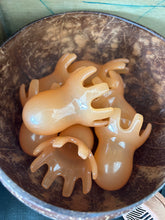 Load image into Gallery viewer, Octopus Massage Comb
